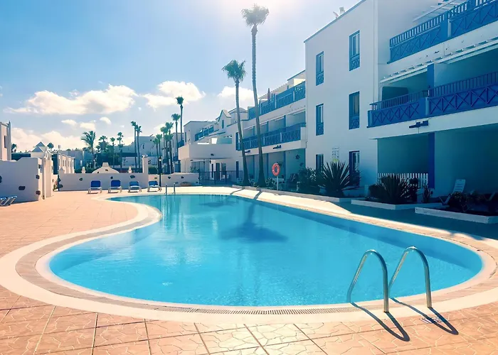 Bellissima With Pool And Wi-fi, 200m From The Sea In Lejlighed Puerto del Carmen (Lanzarote)