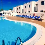 Bellissima With Pool And Wi-fi, 200m From The Sea In 卡门港
