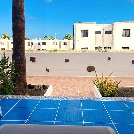 Bellissima With Pool And Wi-fi, 200m From The Sea In Lejlighed *