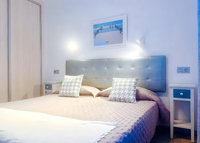 Appartement Bellissima With Pool And Wi-fi, 200m From The Sea In