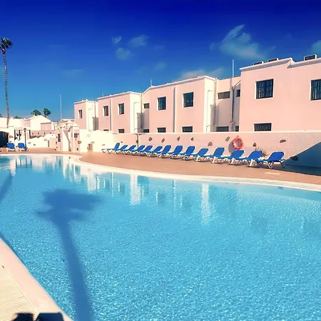 Bellissima With Pool And Wi-fi, 200m From The Sea In Puerto del Carmen